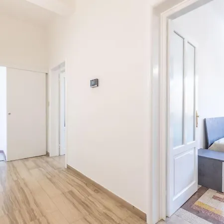 Rita House, By Short Holidays Апартаменты *